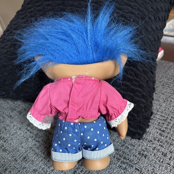 Vintage Troll Doll Set Of 5 With Blue Hair Pink Outfit & Assorted Styles - Picture 8 of 16